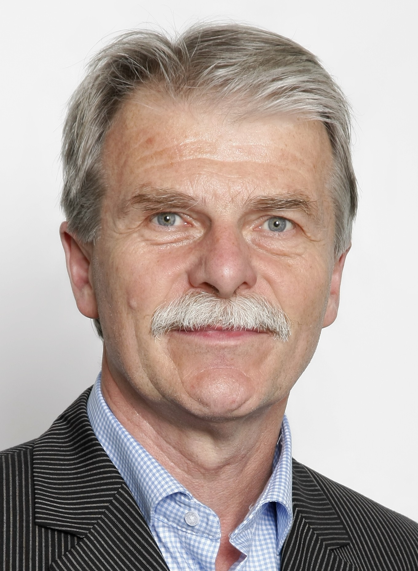 Dipl.-Ing. Wolfgang Schlenzig